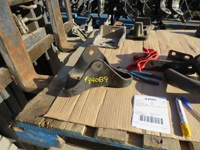 Freightliner Bracket