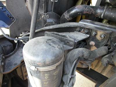 Freightliner Cascadia Left Bracket for a Freightliner CASCADIA 125