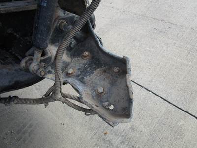 Freightliner Cascadia Right Bracket for a Freightliner CASCADIA 125