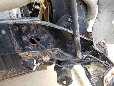 Freightliner Cascadia Right Bracket for a Freightliner CASCADIA 125