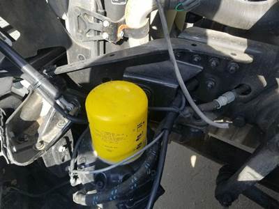 Freightliner Cascadia Left Bracket for a Freightliner CASCADIA 125