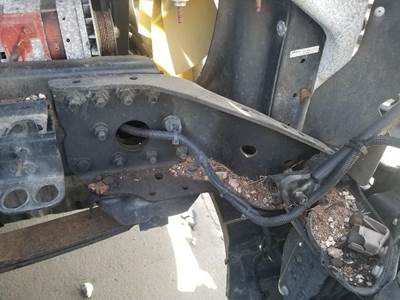 Freightliner Cascadia Right Bracket for a Freightliner CASCADIA 125