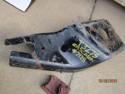 Freightliner Cascadia Bracket