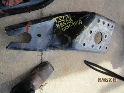 Freightliner Cascadia Bracket
