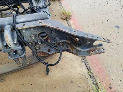 Freightliner Cascadia Right Bracket for a Freightliner CASCADIA 125