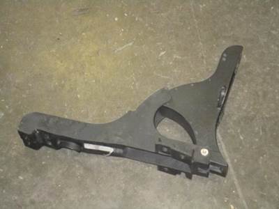 Freightliner Cascadia Bracket