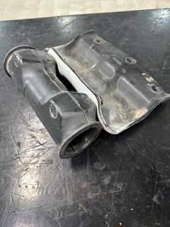 Freightliner Cascadia Bracket