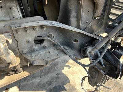 Freightliner Cascadia Right Bracket for a Freightliner CASCADIA 125