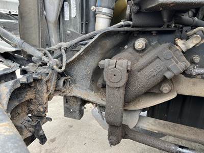 Freightliner Cascadia Left Bracket for a Freightliner CASCADIA 126