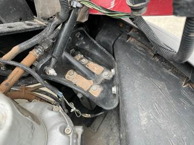 Freightliner Cascadia Right Bracket for a Freightliner CASCADIA 125