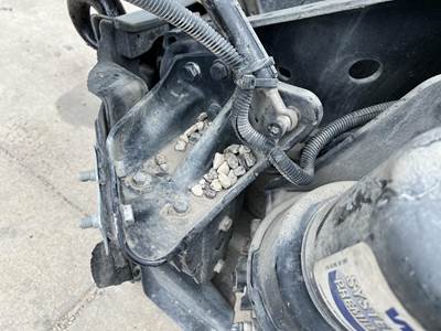 Freightliner Cascadia Left Bracket for a Freightliner CASCADIA 125