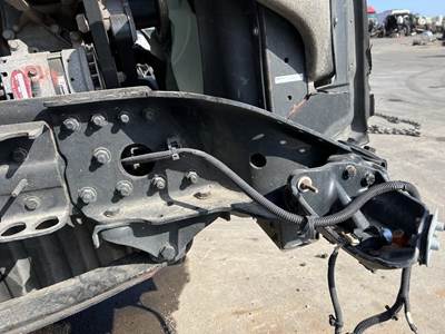 Freightliner Cascadia Right Bracket for a Freightliner CASCADIA 125