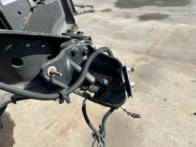Freightliner Cascadia Right Bracket for a Freightliner CASCADIA 125
