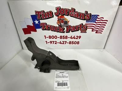 Freightliner Cascadia Bracket