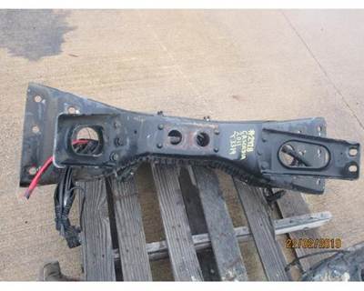 Freightliner Cascadia Bracket