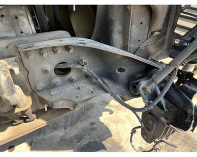 Freightliner Cascadia Right Bracket for a Freightliner CASCADIA 125