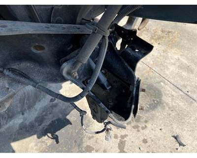 Freightliner Cascadia Right Bracket for a Freightliner CASCADIA 125