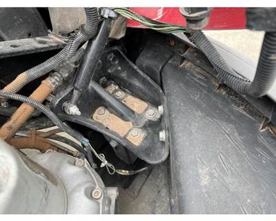 Freightliner Cascadia Right Bracket for a Freightliner CASCADIA 125