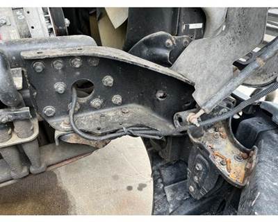 Freightliner Cascadia Right Bracket for a Freightliner CASCADIA 125