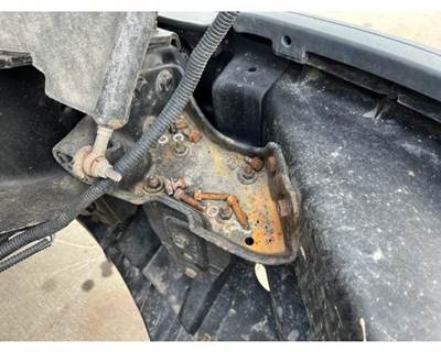 Freightliner Cascadia Right Bracket for a Freightliner CASCADIA 125
