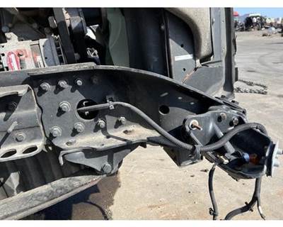 Freightliner Cascadia Right Bracket for a Freightliner CASCADIA 125