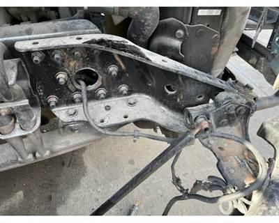 Freightliner Cascadia Right Bracket for a Freightliner CASCADIA 125