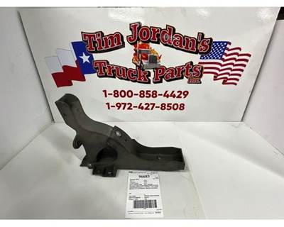 Freightliner Cascadia Bracket
