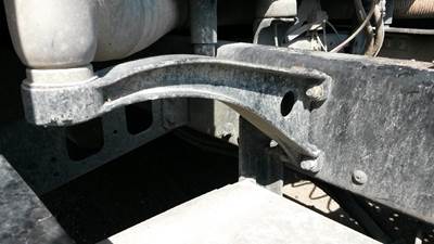 Freightliner Century Class Bracket for a Freightliner CENTURY CLASS 112