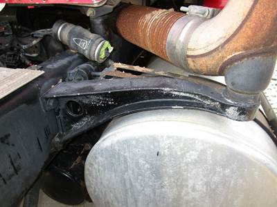 Freightliner Century Class Bracket for a Freightliner CENTURY CLASS 112