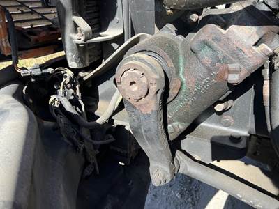 Freightliner Century Class Left Bracket for a Freightliner ST120