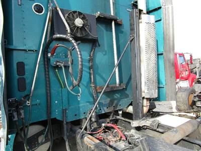 Freightliner Columbia Bracket for a Freightliner COLUMBIA 120