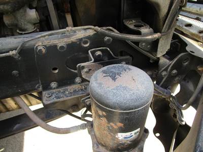 Freightliner Columbia Right Bracket for a Freightliner COLUMBIA 120