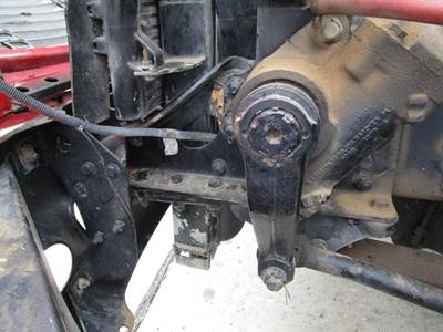 Freightliner Columbia Left Bracket for a Freightliner COLUMBIA 120