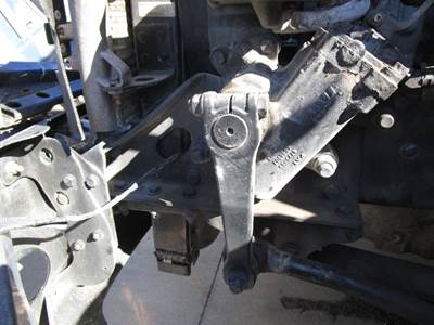 Freightliner Columbia Left Bracket for a Freightliner COLUMBIA 120