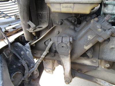Freightliner Columbia Left Bracket for a Freightliner COLUMBIA 120
