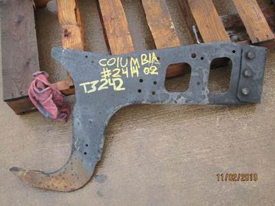 Freightliner Columbia Bracket for a Freightliner COLUMBIA 120