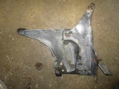 Freightliner Columbia Bracket
