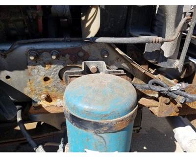 Freightliner Columbia Right Bracket for a Freightliner COLUMBIA 120