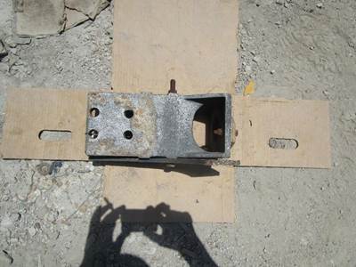 Freightliner FLD120 Bracket
