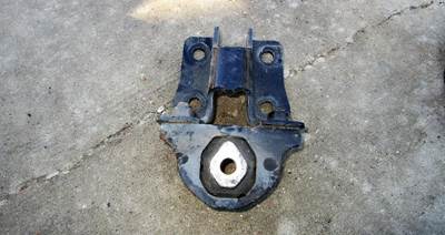 Freightliner M2 Bracket