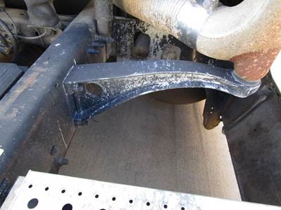 Freightliner ST120 Bracket