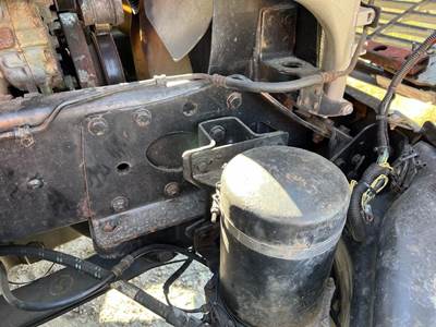 Freightliner ST120 Right Bracket