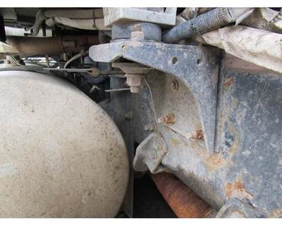 International 5900i Right Bracket