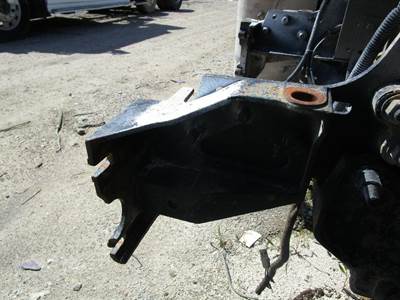 International 9200 Left Bracket