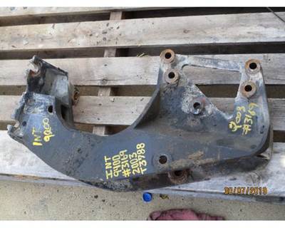 International 9400 Bracket for a International 9400I