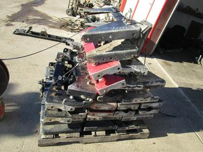 Kenworth Bracket