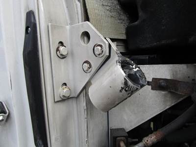 Kenworth T2000 Bracket