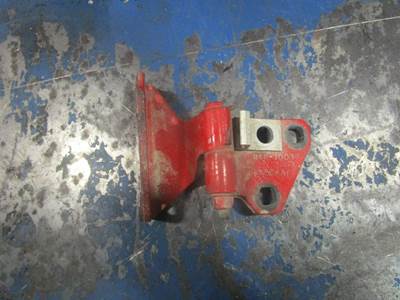Kenworth T2000 Bracket