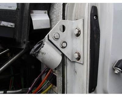 Kenworth T2000 Bracket