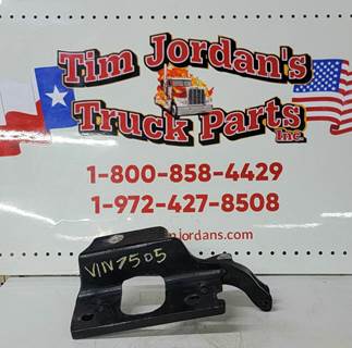 Kenworth T680 Bracket